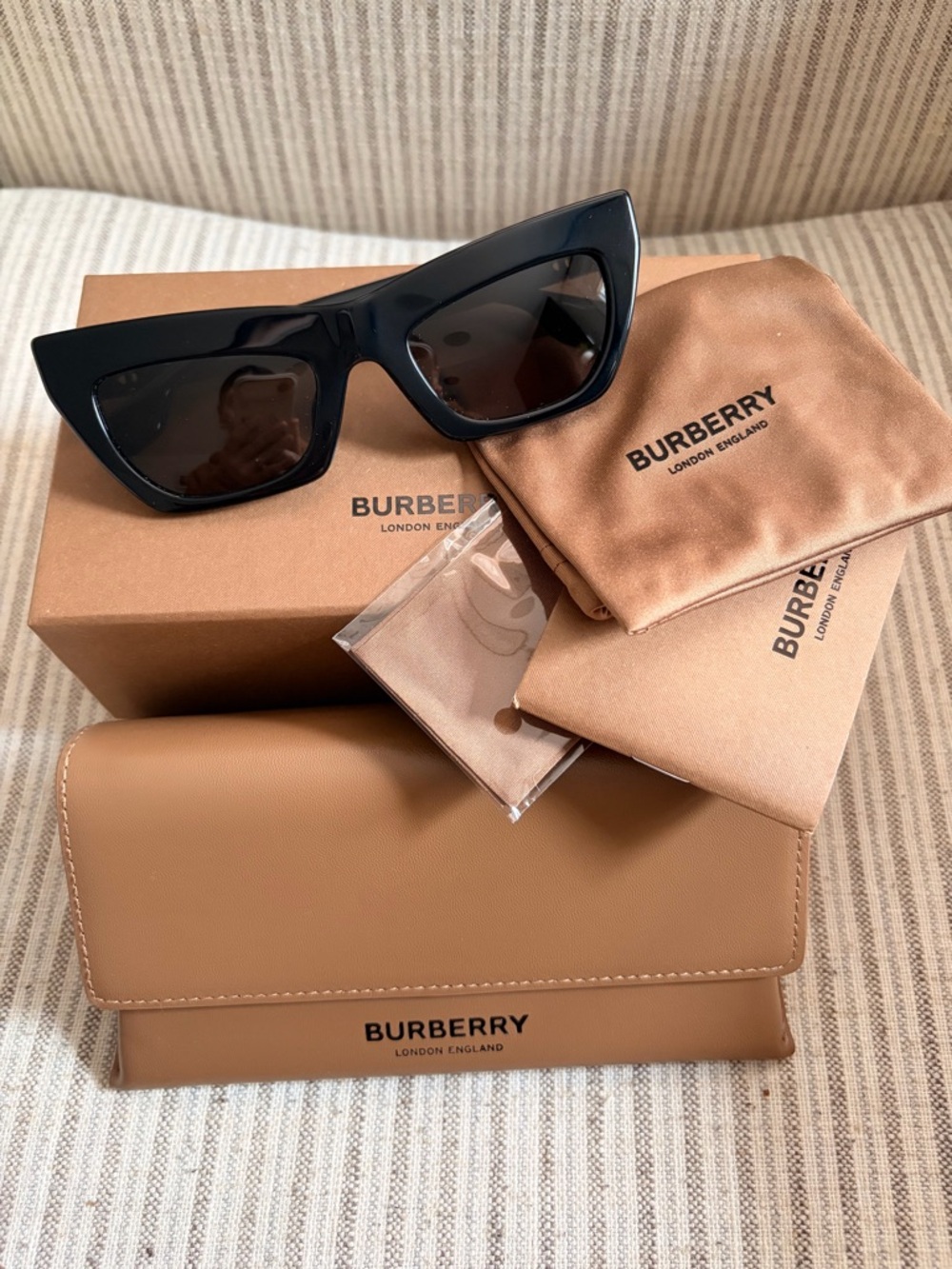 Burberry Black Cat-Eye Sunglasses with Dark Lenses